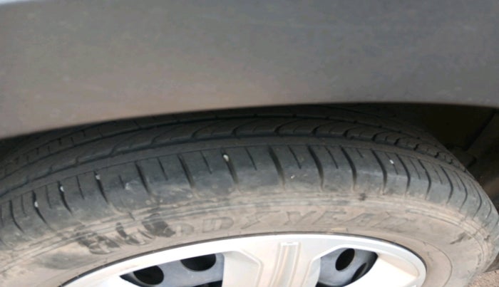 2022 Tata NEXON XM PETROL, Petrol, Manual, 19,694 km, tyre