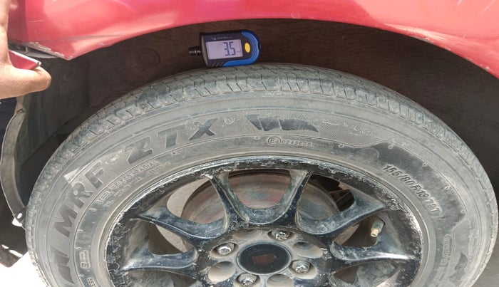 2013 Hyundai i10 ERA 1.1, CNG, Manual, 88,975 km, tyre