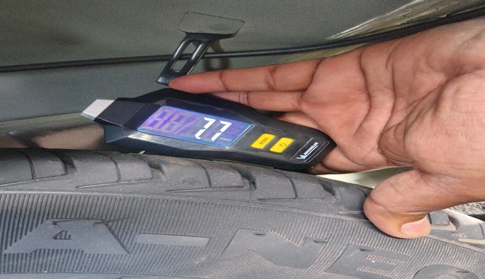 2024 Tata Tiago XT (O) PETROL, Petrol, Manual, 4,389 km, tyre