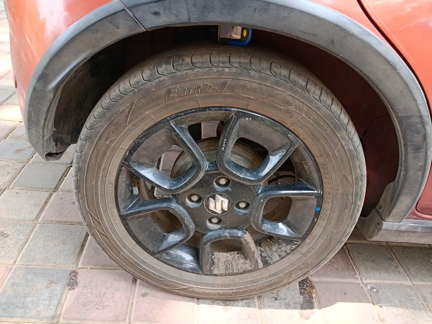 2018 Maruti IGNIS ZETA 1.2 AMT, CNG, Automatic, 74,855 km, tyre