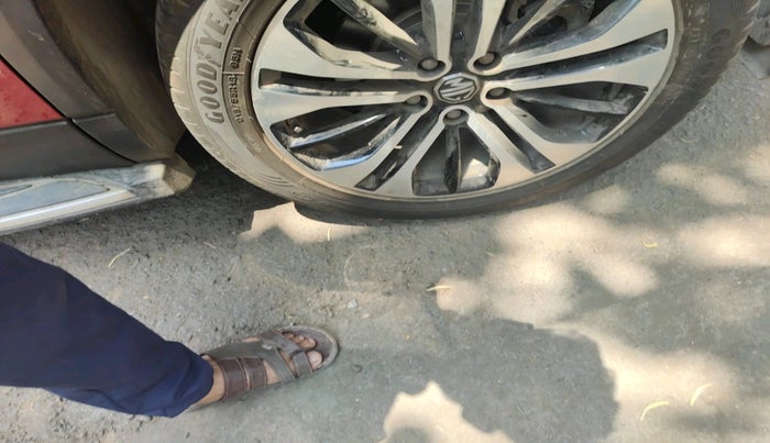 2021 MG HECTOR PLUS SHARP 1.5 PETROL TURBO CVT 6-STR, Petrol, Automatic, 11,288 km, tyre