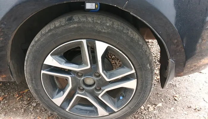 2018 Tata TIGOR XZ PLUS PETROL, CNG, Manual, 95,773 km, tyre