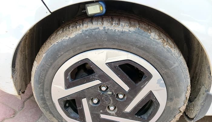 2024 Hyundai GRAND I10 NIOS SPORTZ 1.2 KAPPA VTVT CNG, CNG, Manual, 29,437 km, tyre