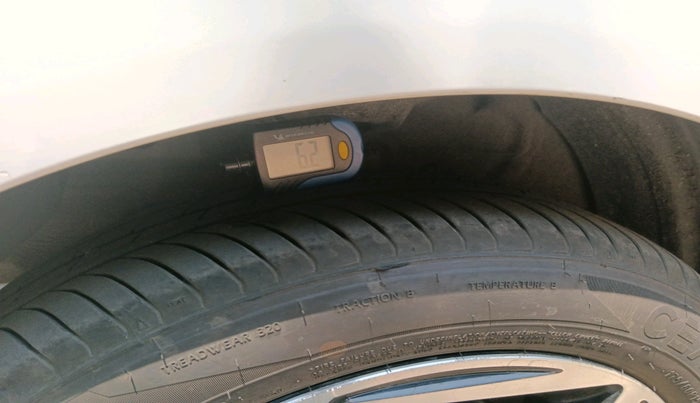 2024 Hyundai GRAND I10 NIOS ASTA 1.2 KAPPA VTVT, Petrol, Manual, 24,657 km, tyre