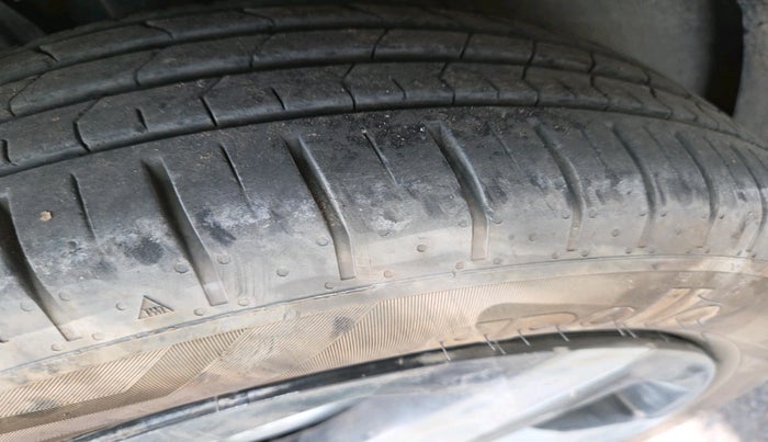 2021 Nissan MAGNITE XE, Petrol, Manual, 50,029 km, tyre