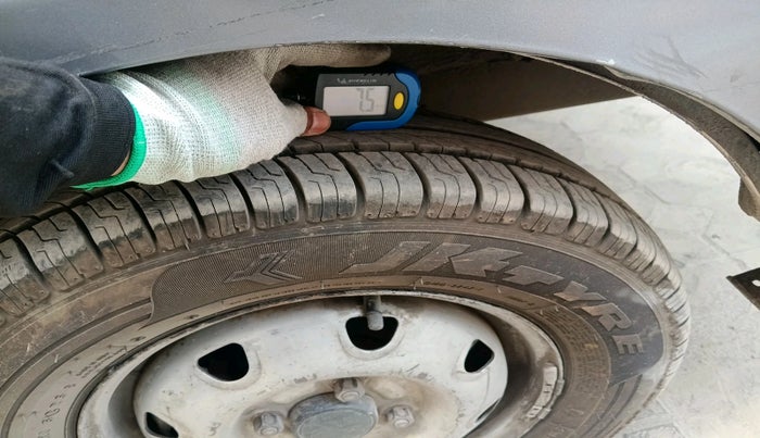 2017 Maruti Eeco 5 STR WITH A/C+HTR CNG, CNG, Manual, 1,41,315 km, tyre