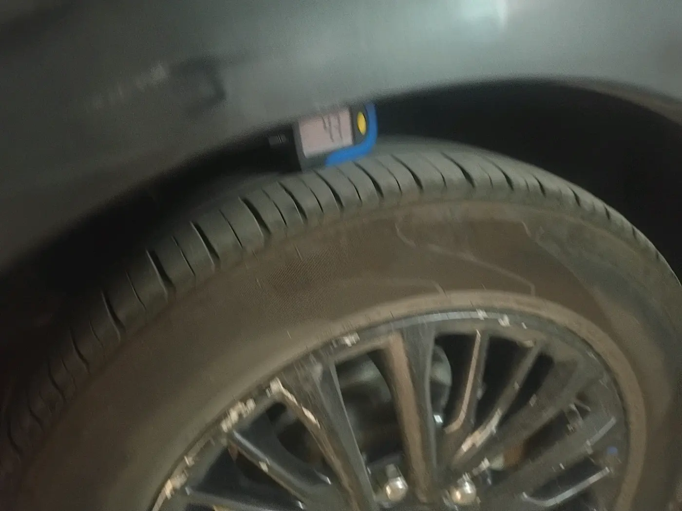 2020 Maruti XL6 ZETA MT, CNG, Manual, 1,68,280 km, tyre