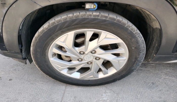 2020 Hyundai Creta SX 1.5 PETROL, Petrol, Manual, 1,03,116 km, tyre