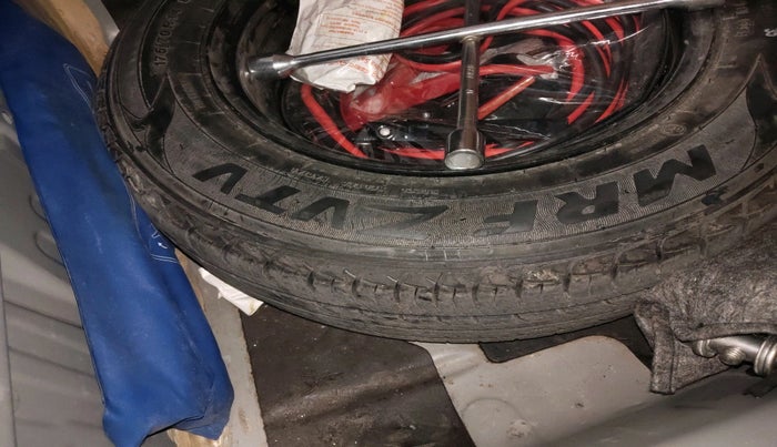 2018 Honda Amaze 1.5L I-DTEC V CVT, Diesel, Automatic, 90,130 km, tyre