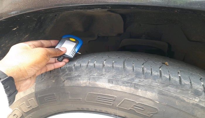 2021 Mahindra Scorpio S5, Diesel, Manual, 28,000 km, tyre