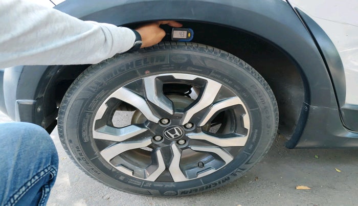 2019 Honda WR-V 1.2L I-VTEC VX MT, Petrol, Manual, 60,612 km, tyre