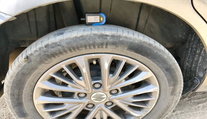 2019 Maruti Ertiga VXI CNG, CNG, Manual, 1,08,468 km, tyre