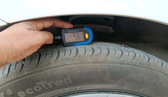 2018 Maruti Ertiga VXI, CNG, Manual, 74,847 km, tyre