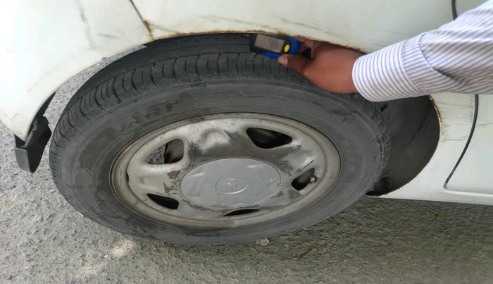 2013 Chevrolet Beat LS PETROL, Petrol, Manual, 50,249 km, tyre