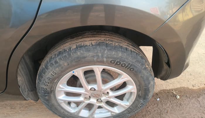 2018 Maruti Swift ZXI AMT, Petrol, Automatic, 28,804 km, tyre