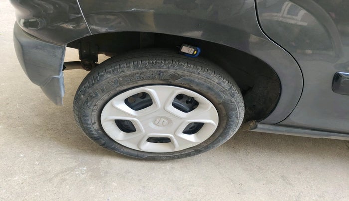 2022 Maruti S PRESSO VXI+, Petrol, Manual, 24,242 km, tyre