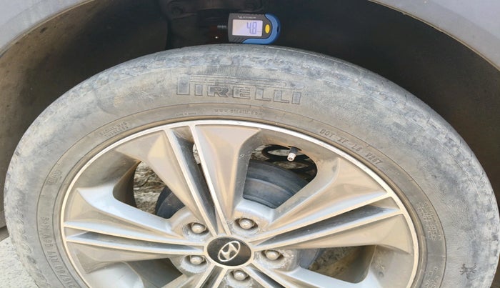 2017 Hyundai Creta SX PLUS 1.6 PETROL, Petrol, Manual, 47,416 km, tyre