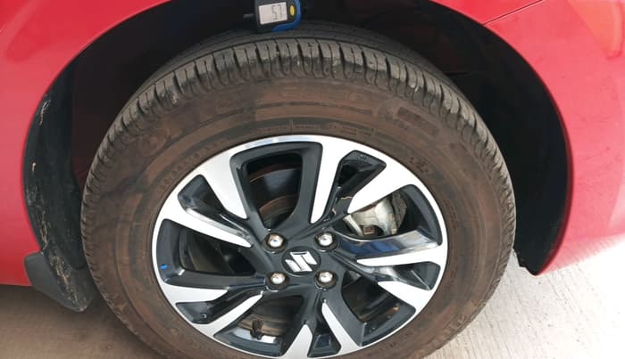 2024 Maruti Swift ZXi Plus Dual Tone, Petrol, Manual, 20,079 km, tyre