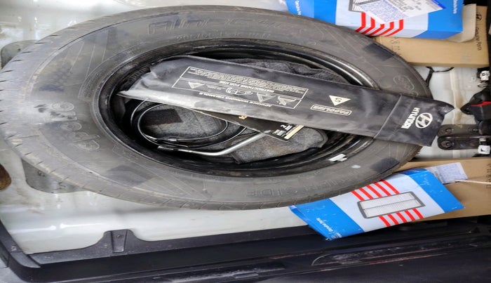 2023 Hyundai Creta EX 1.5 PETROL, Petrol, Manual, 68,782 km, tyre