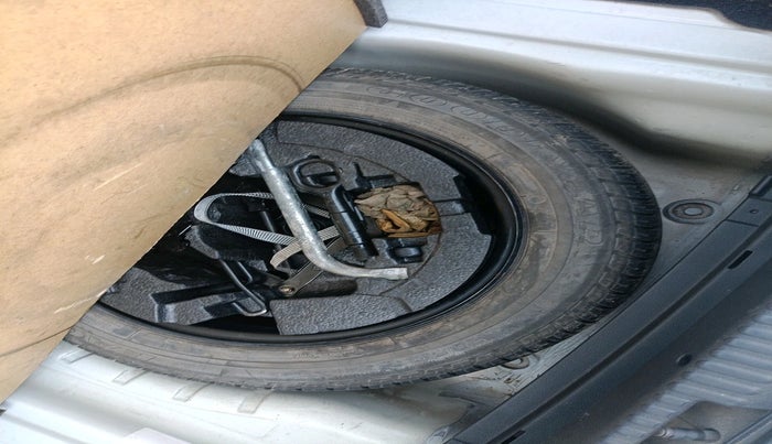 2016 Skoda Octavia 2.0 TDI CR AMBITION, Diesel, Manual, 57,172 km, tyre