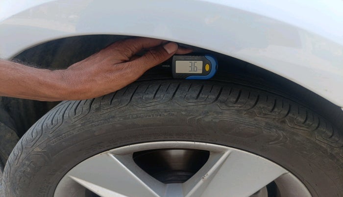 2016 Skoda Octavia 2.0 TDI CR AMBITION, Diesel, Manual, 57,172 km, tyre