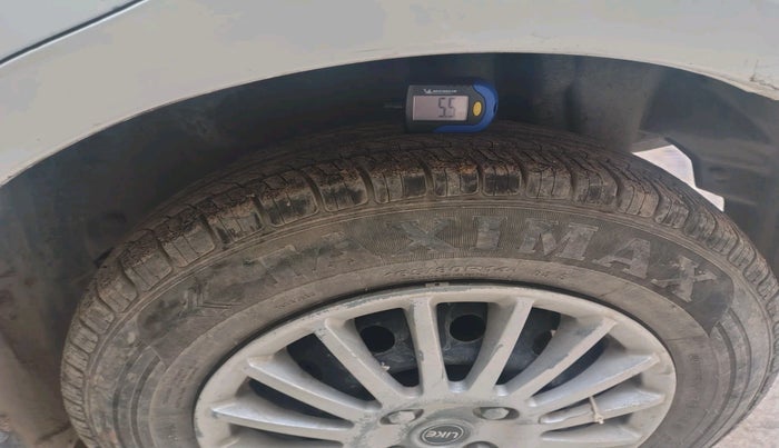 2017 Maruti Swift Dzire VDI, Diesel, Manual, 1,04,888 km, tyre