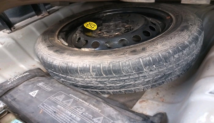 2019 Hyundai Xcent SX 1.2 (O), CNG, Manual, 57,320 km, tyre