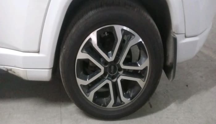 2021 Jeep Compass MODEL S (O) 1.4 PETROL DCT, Petrol, Automatic, 41,279 km, tyre