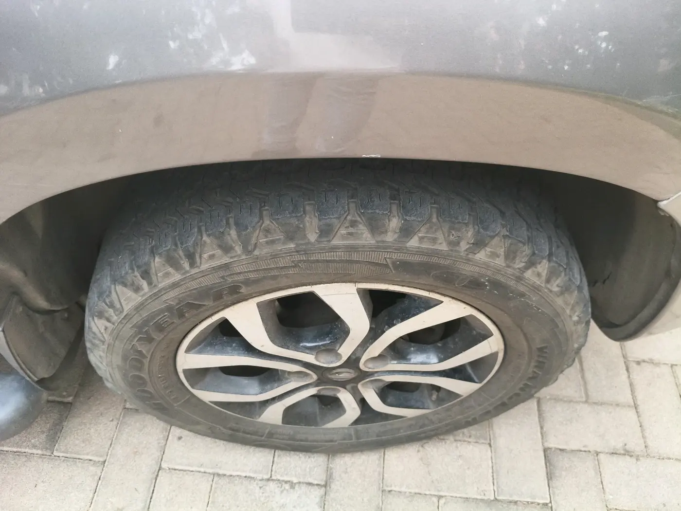 2013 Nissan Terrano XL D PLUS, Diesel, Manual, 85,375 km, tyre