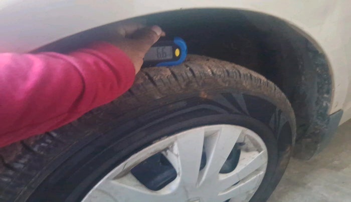 2012 Maruti Swift Dzire VDI, Diesel, Manual, 90,379 km, tyre