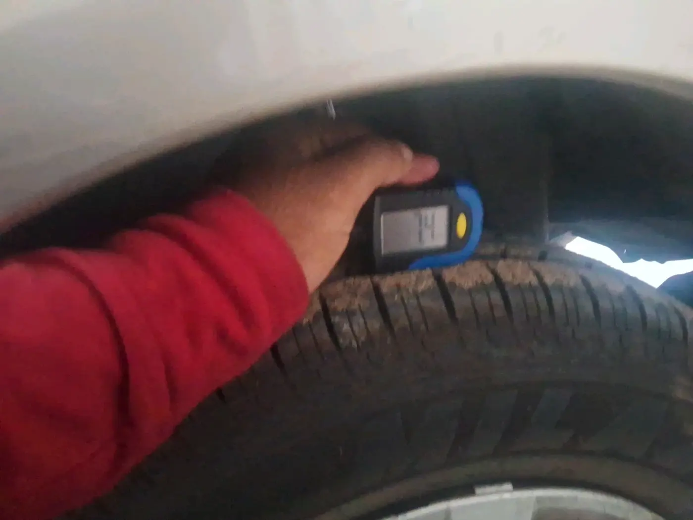 2012 Maruti Swift Dzire VDI, Diesel, Manual, 90,379 km, tyre