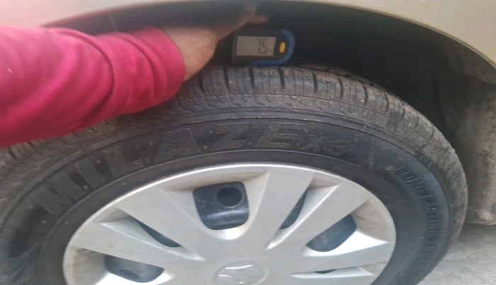 2012 Maruti Swift Dzire VDI, Diesel, Manual, 90,379 km, tyre