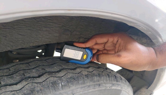 2021 Maruti Eeco 5 STR AC (O), Petrol, Manual, 15,516 km, tyre