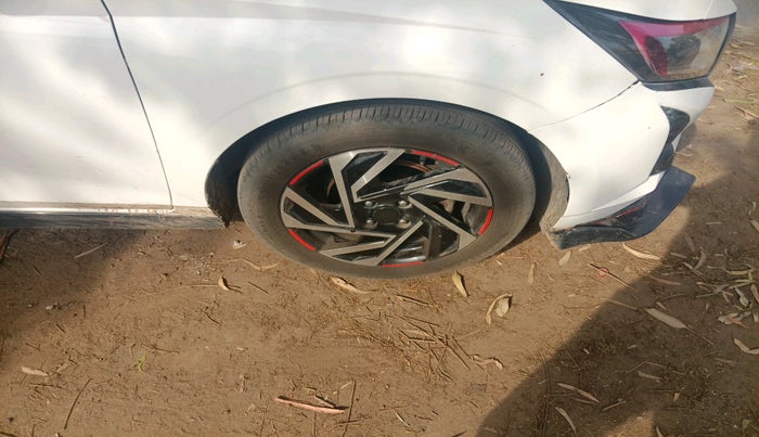 2023 Hyundai NEW I20 ASTA (O) 1.2 AT, Petrol, Automatic, 50,770 km, tyre