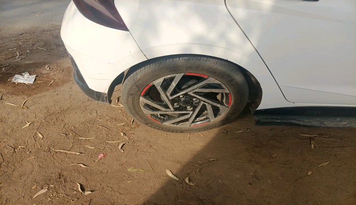 2023 Hyundai NEW I20 ASTA (O) 1.2 AT, Petrol, Automatic, 50,770 km, tyre