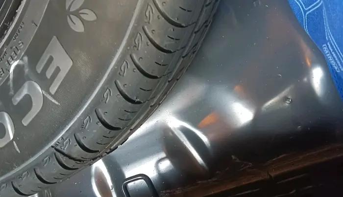 2025 Maruti Dzire VXi, Petrol, Manual, 2,858 km, tyre