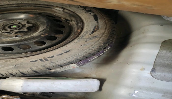 2015 Hyundai Grand i10 SPORTZ 1.2 KAPPA VTVT, Petrol, Manual, 1,61,469 km, tyre