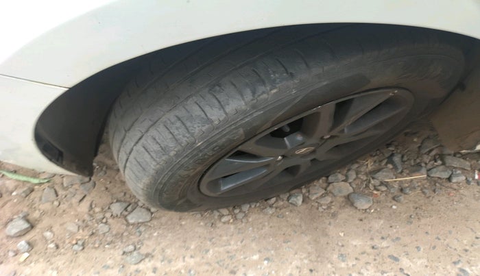 2019 Hyundai Elite i20 SPORTZ PLUS 1.2, Petrol, Manual, 1,57,041 km, tyre