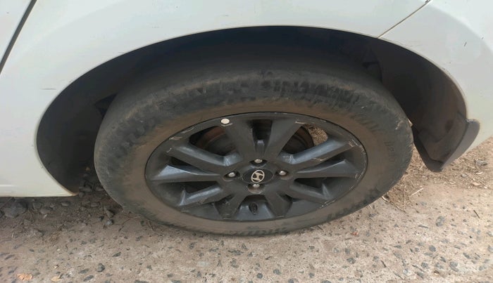 2019 Hyundai Elite i20 SPORTZ PLUS 1.2, Petrol, Manual, 1,57,041 km, tyre