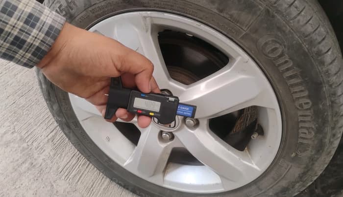 2011 Honda City 1.5L I-VTEC V MT, Petrol, Manual, 1,34,732 km, tyre