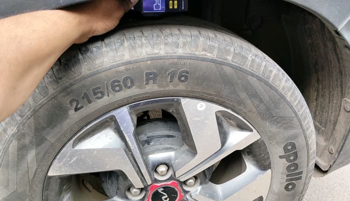2022 KIA SONET GTX PLUS 1.5 AT, Diesel, Automatic, 52,942 km, tyre