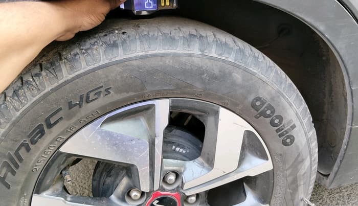 2022 KIA SONET GTX PLUS 1.5 AT, Diesel, Automatic, 52,942 km, tyre