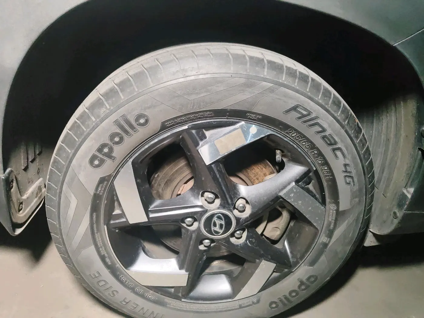 2021 Hyundai Creta EX 1.5 PETROL, Petrol, Manual, 46,405 km, tyre