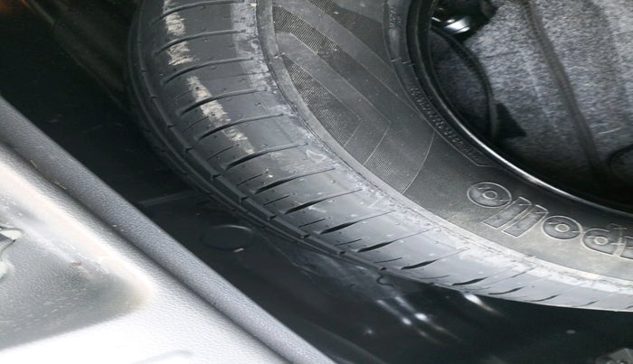 2024 Hyundai Creta SX (O) 1.5 PETROL, Petrol, Manual, 23,763 km, tyre