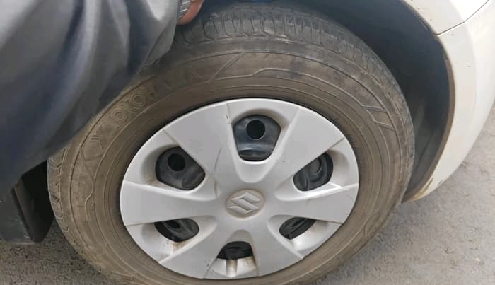 2014 Maruti Ritz VXI, Petrol, Manual, 57,842 km, tyre