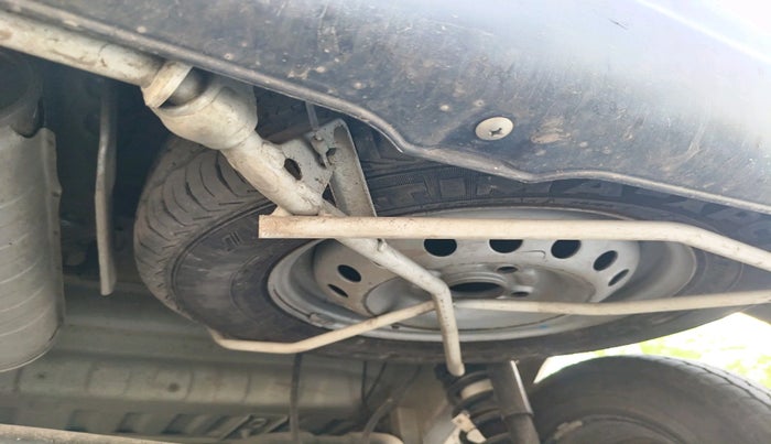 2024 Maruti Eeco 5 STR AC CNG, CNG, Manual, 25,780 km, tyre