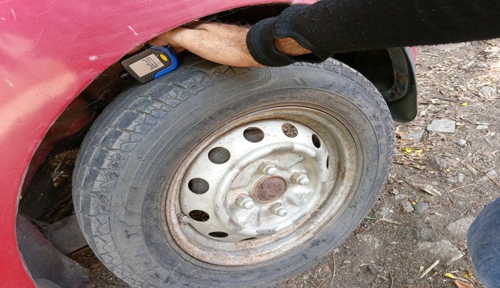 2015 Hyundai Eon D-LITE+, Petrol, Manual, 34,228 km, tyre