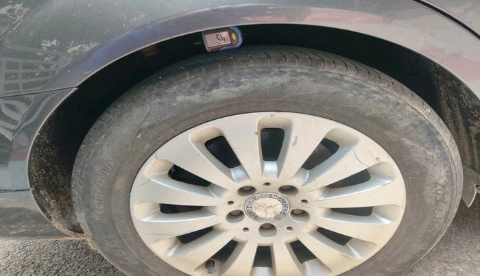 2007 Mercedes Benz C Class 220 CDI ELEGANCE AT, Diesel, Automatic, 1,14,254 km, tyre