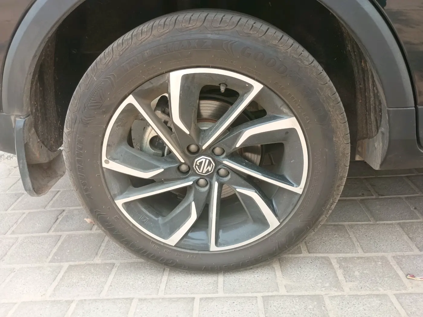 2023 MG ASTOR SAVVY 1.3 TURBO AT S RED, Petrol, Automatic, 21,461 km, tyre