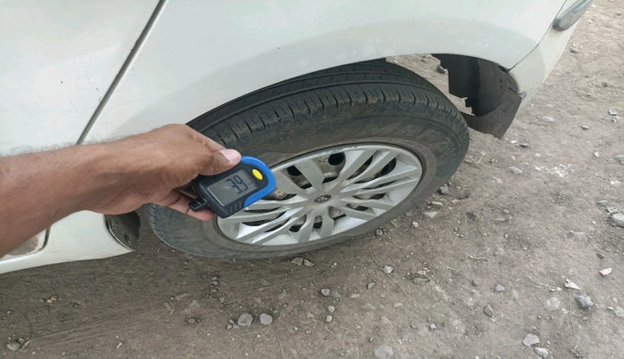 2011 Maruti Swift VDI, Diesel, Manual, 1,31,981 km, tyre